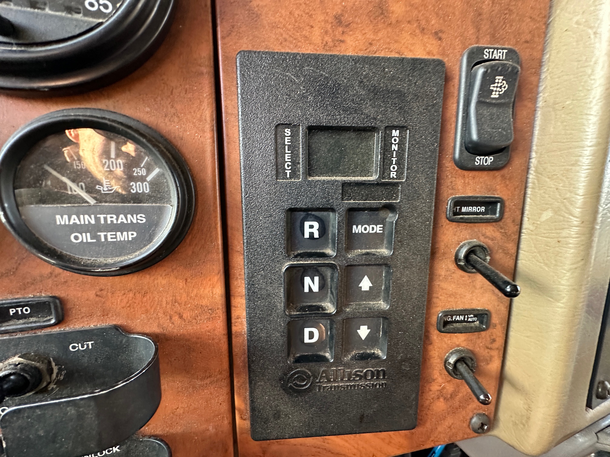 2008 PETERBILT PB340 - view 18 of 44