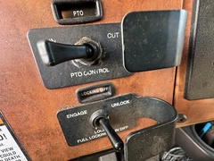 2008 PETERBILT 340 - Image 24