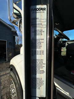 2008 PETERBILT 340 - Image 44