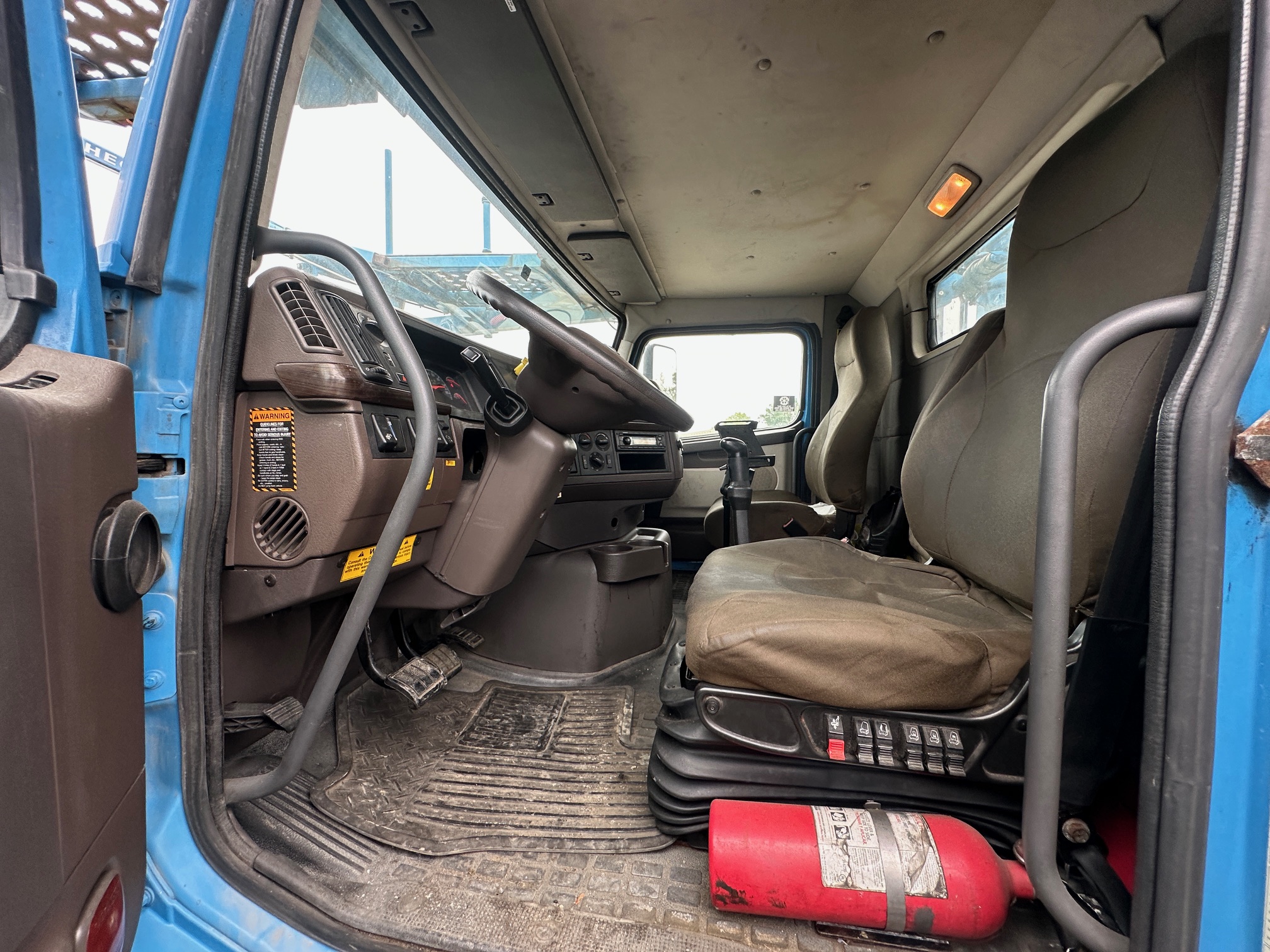 2015 VOLVO VAH Auto Hauler - Image 11