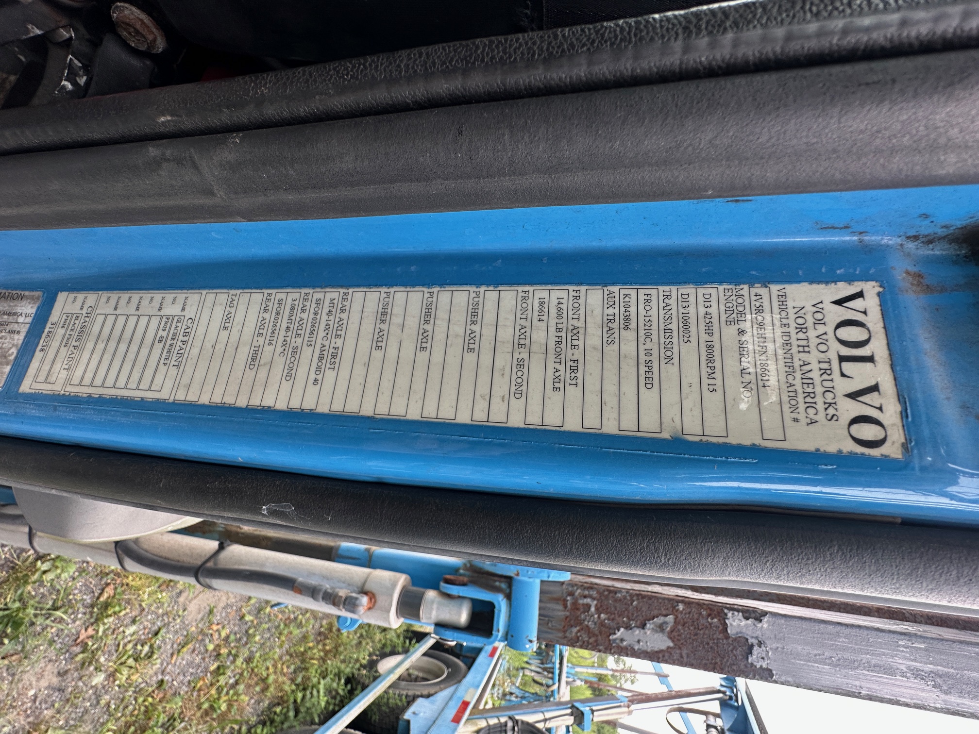 2015 VOLVO VAH Auto Hauler - Image 12