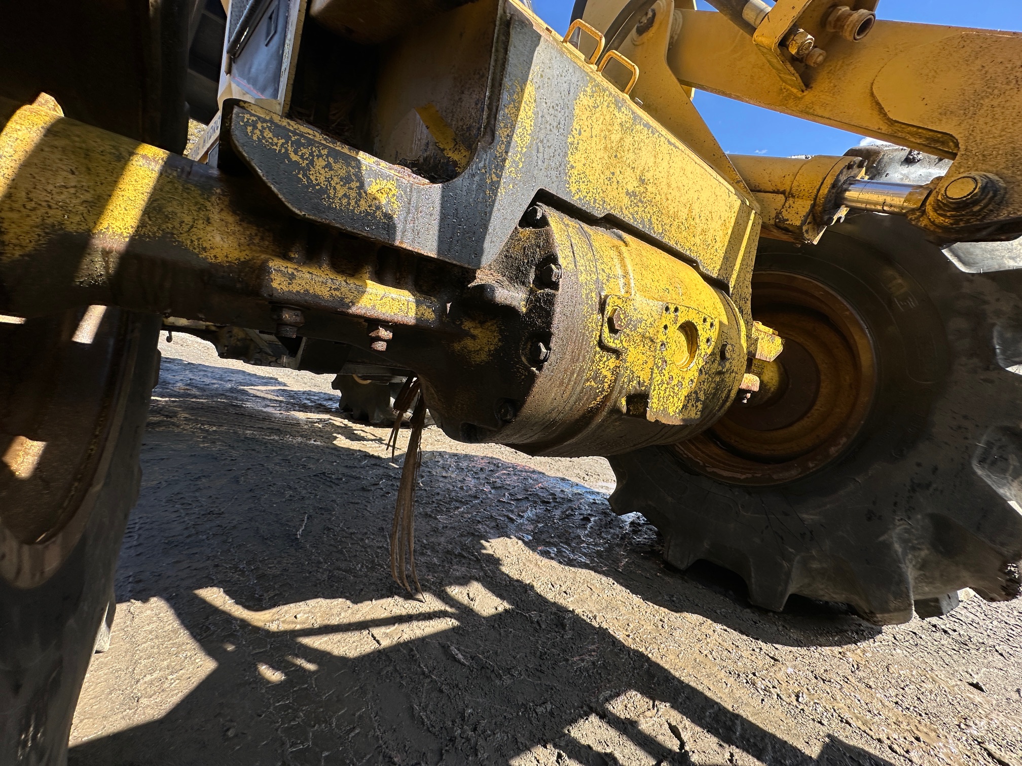 1991 HYDRO-AX 721E - Image 46