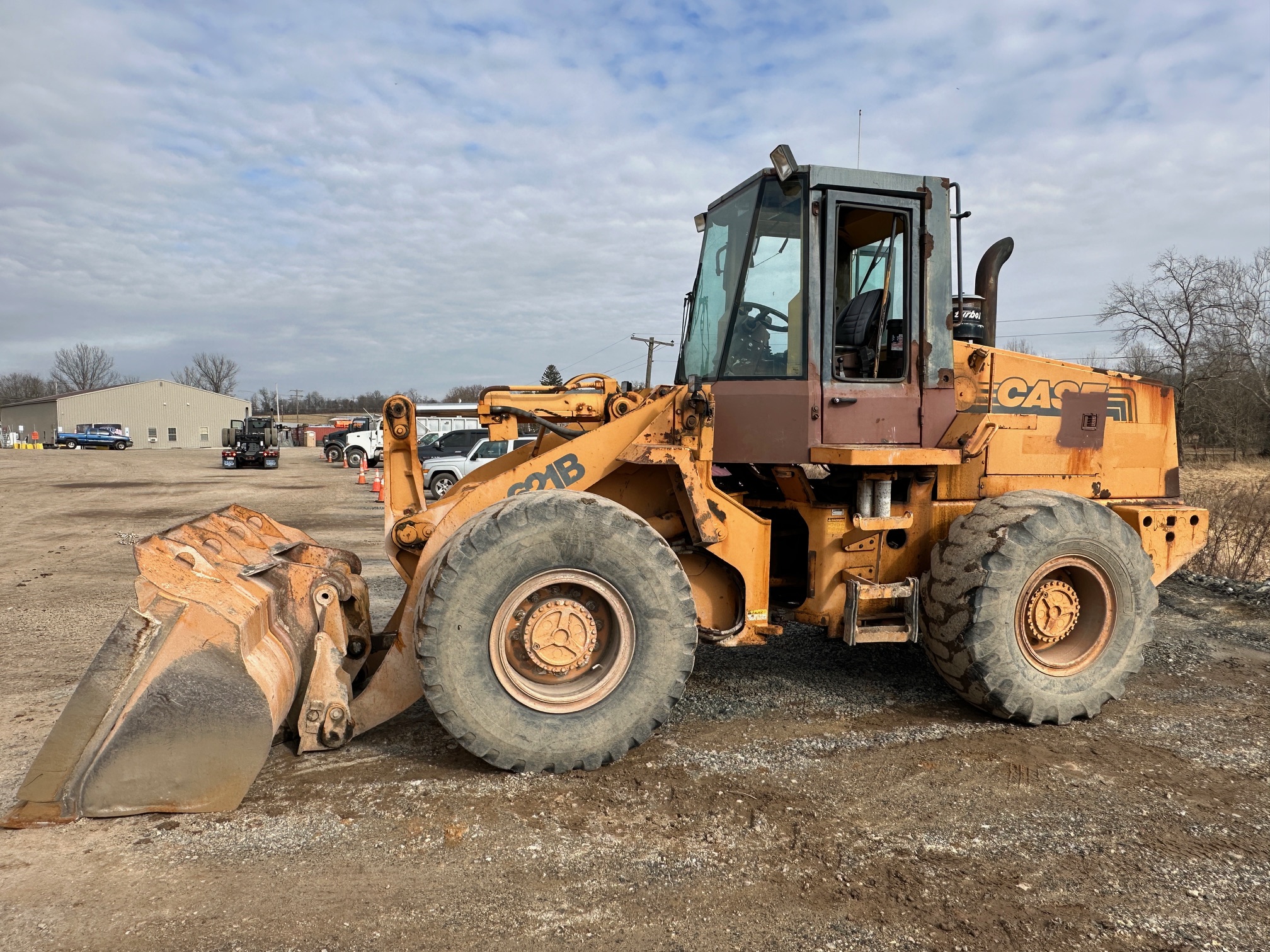 1992 CASE 621B ZF - Image 11