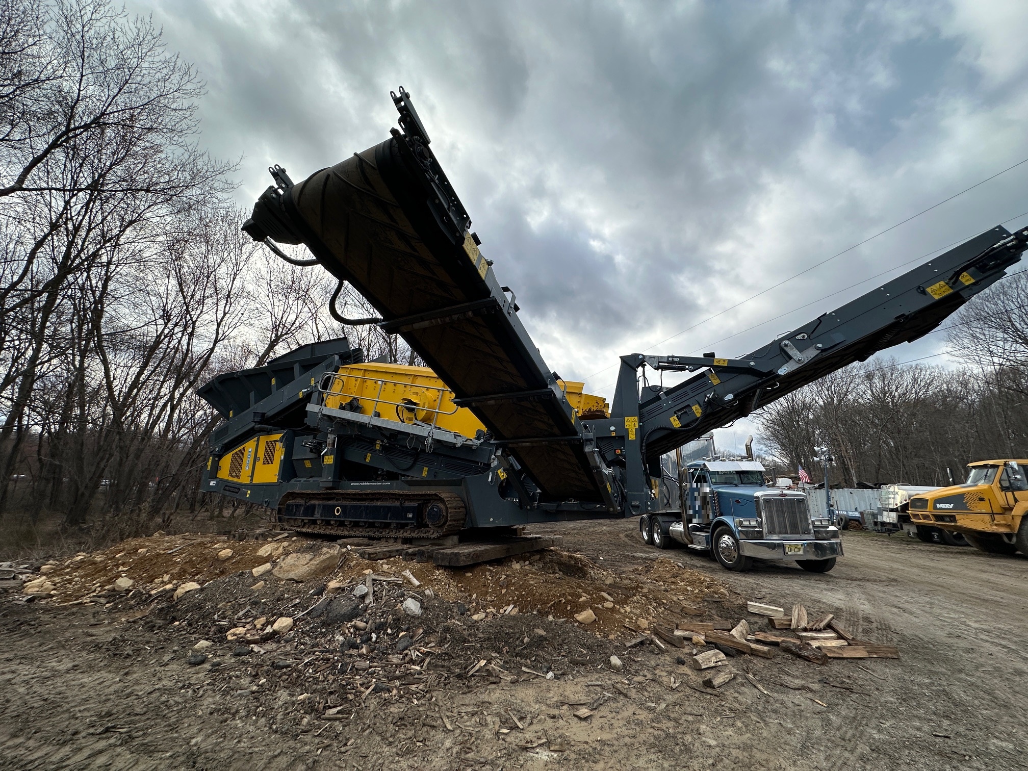 2022 RUBBLE MASTER HS11000M - view 3 of 25