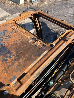 2023 DEERE 130P - Image 19