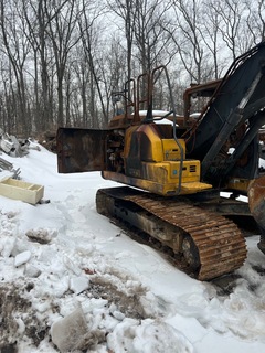 2023 DEERE 130P - Image 9