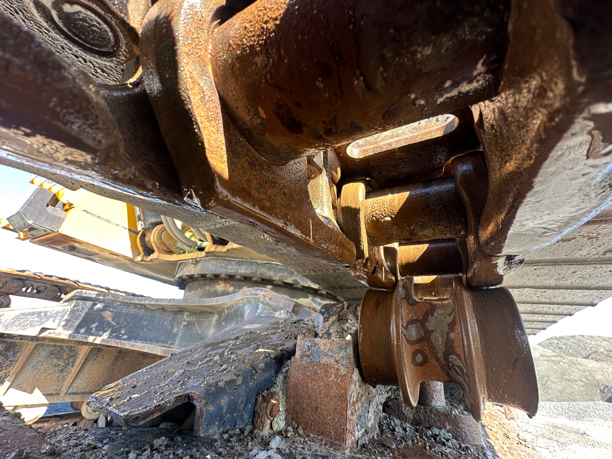 2017 DEERE 470G LC - Image 15