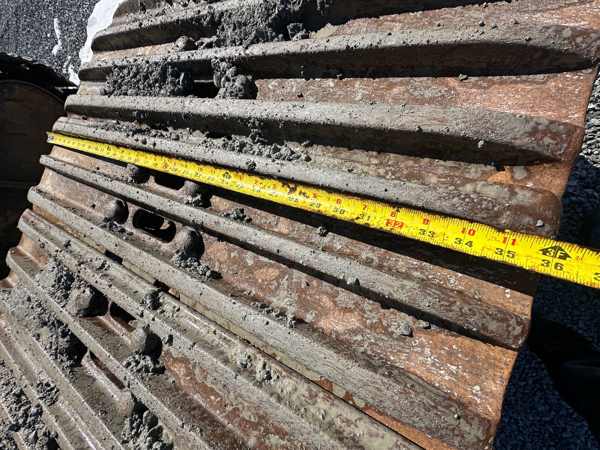 2017 DEERE 470G LC - Image 23