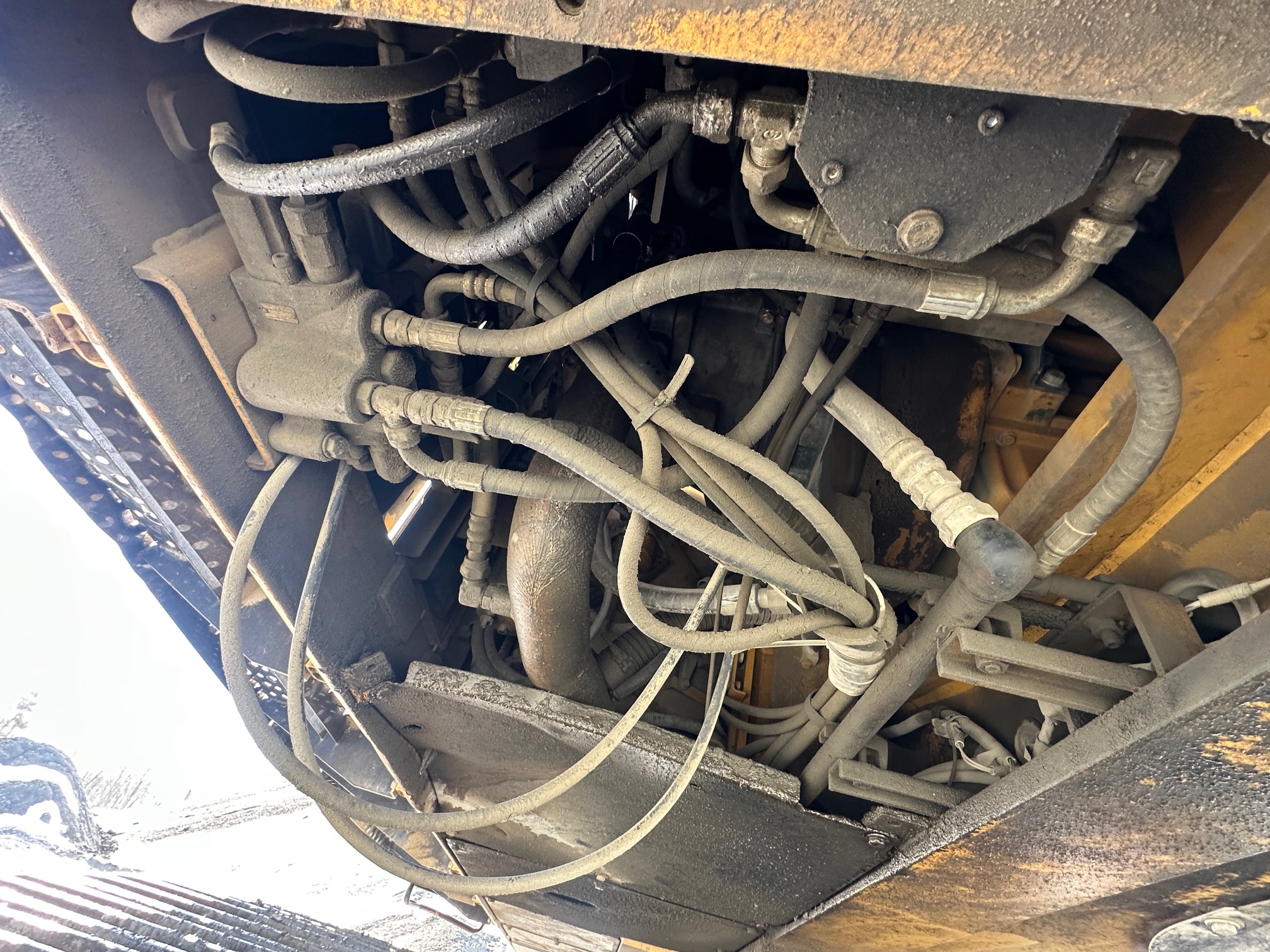 2017 DEERE 470G LC - Image 26