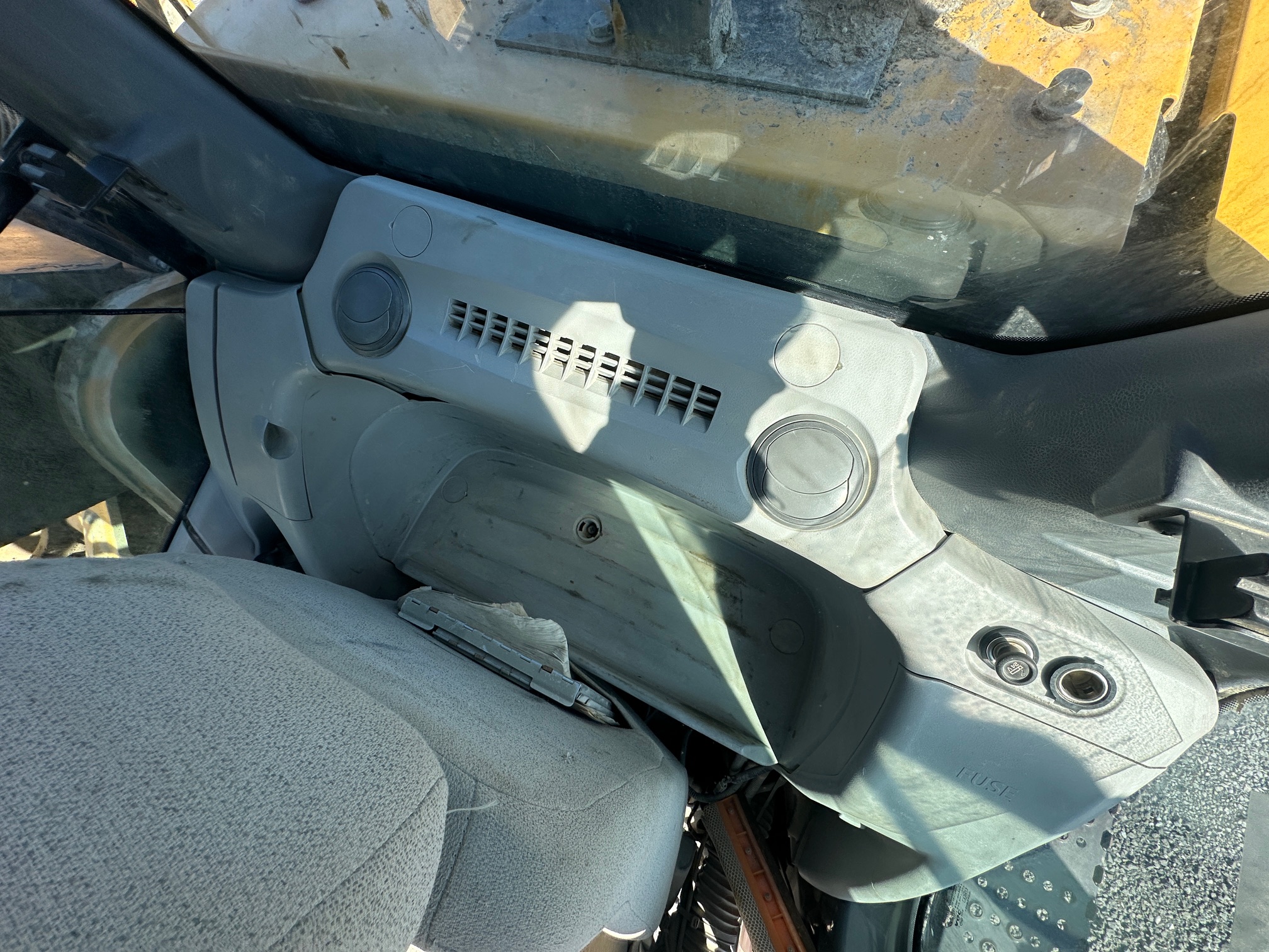 2017 DEERE 470G LC - Image 38