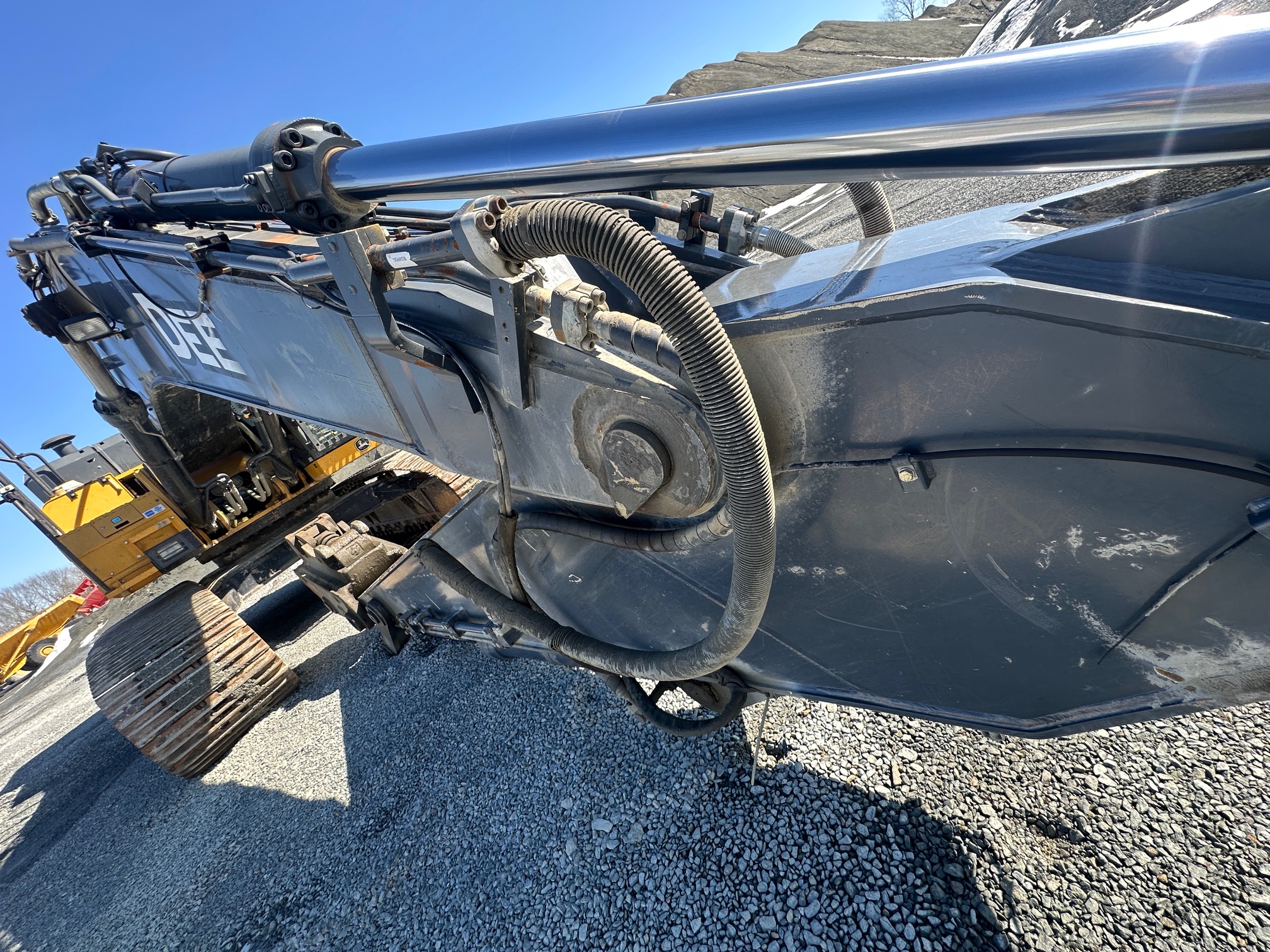 2017 DEERE 470G LC - Image 58