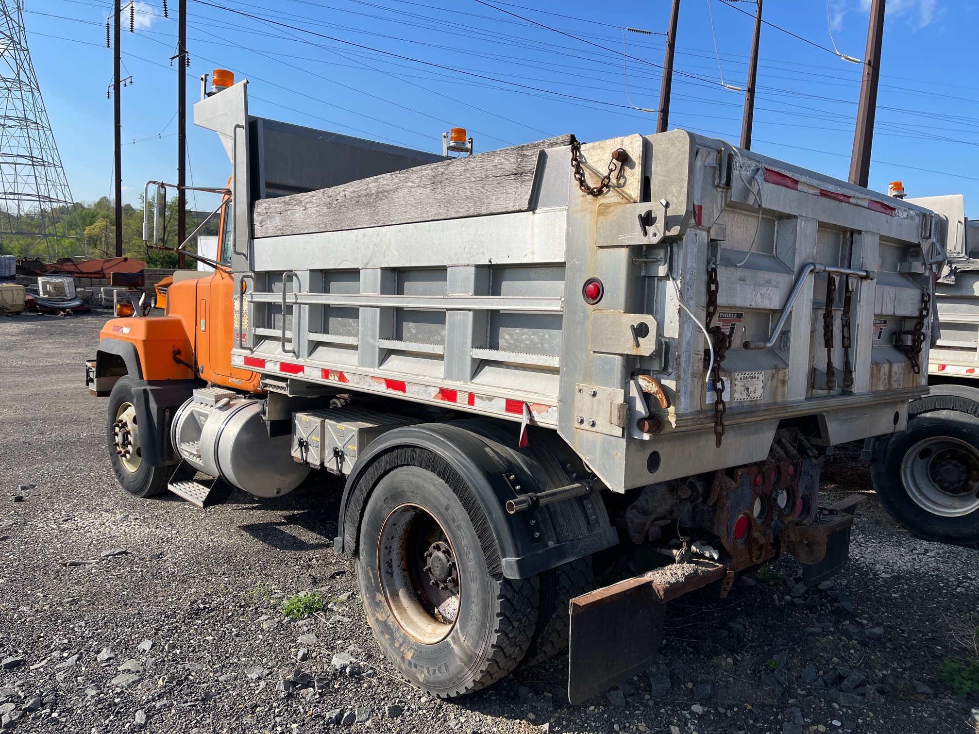 2001 MACK RD690P #3 - view 4 of 41
