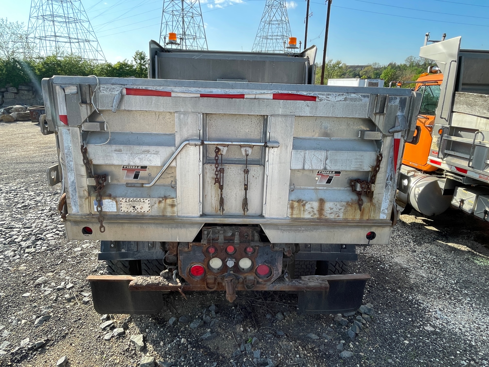 2001 MACK RD690P #3 - Image 5