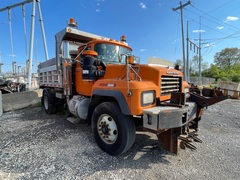 2001 MACK RD690P #3 - Image 7