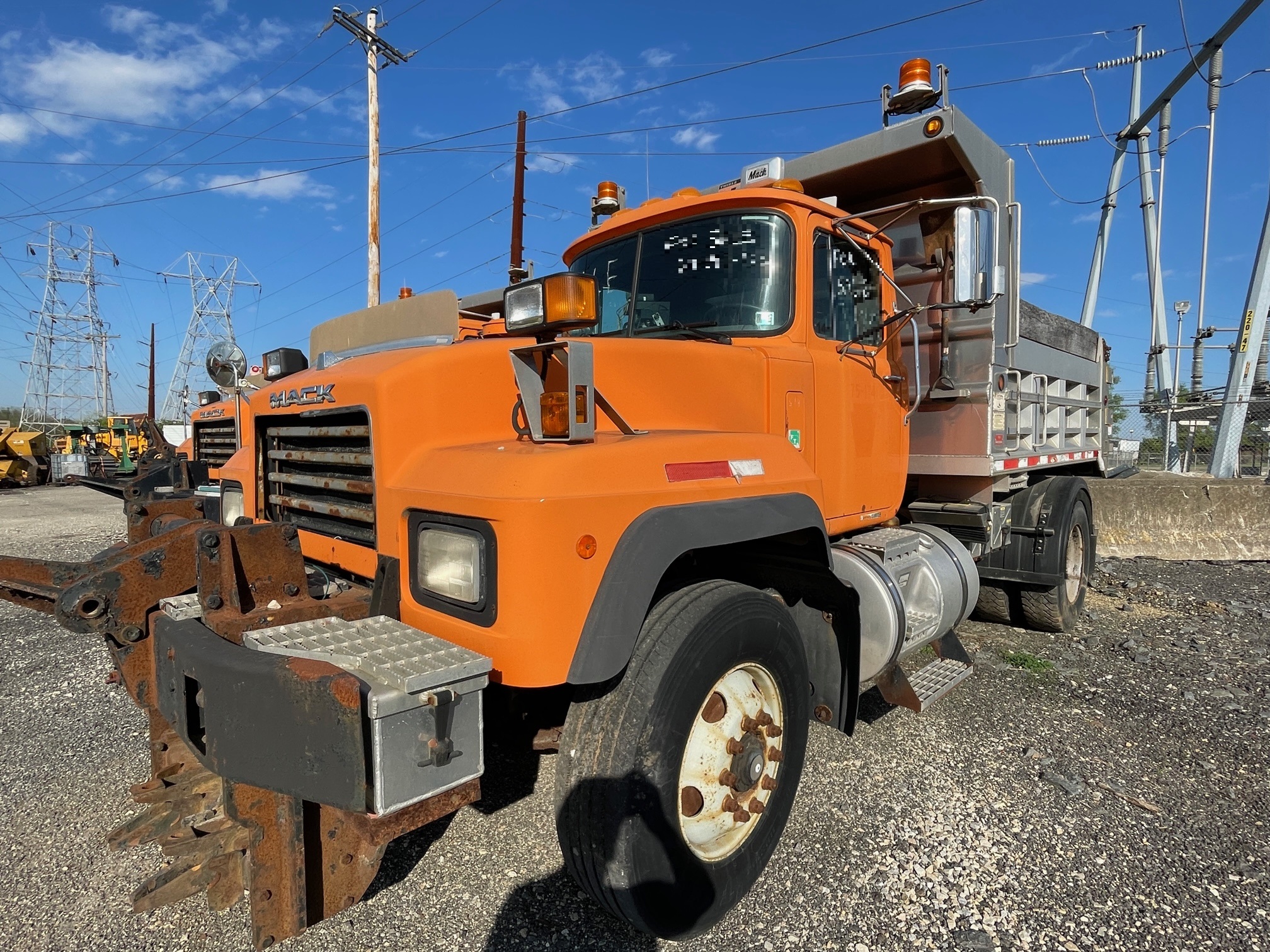 2001 MACK RD690P #3 - Image 21