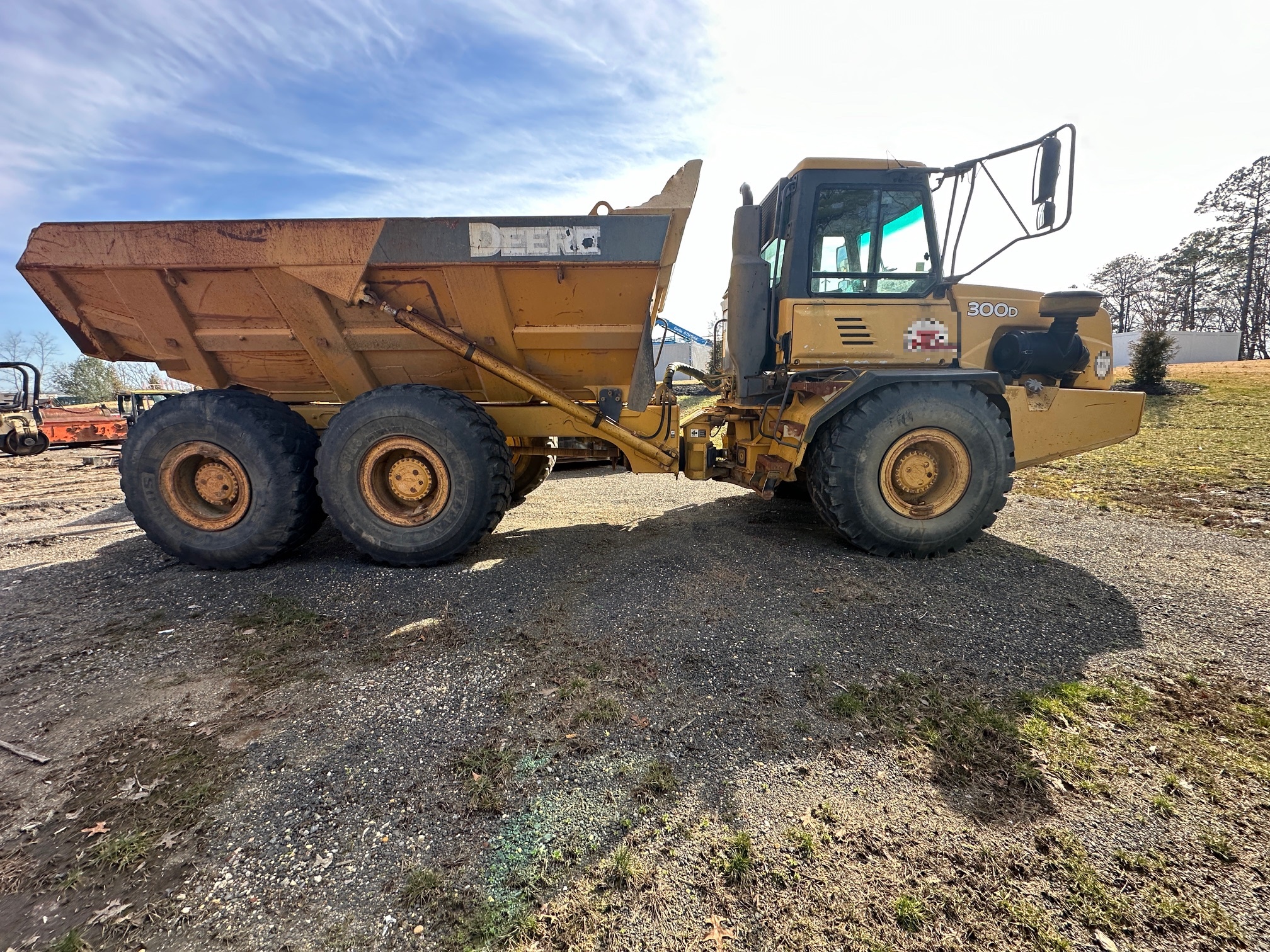 2006 DEERE 300D - Image 7