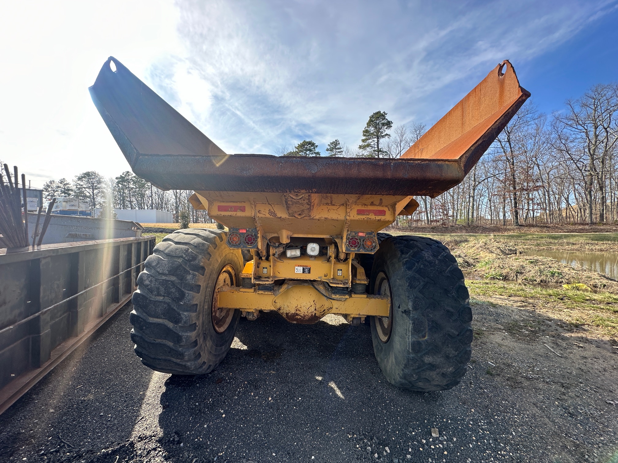 2006 DEERE 300D - Image 10