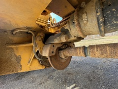 2006 DEERE 300D - Image 22