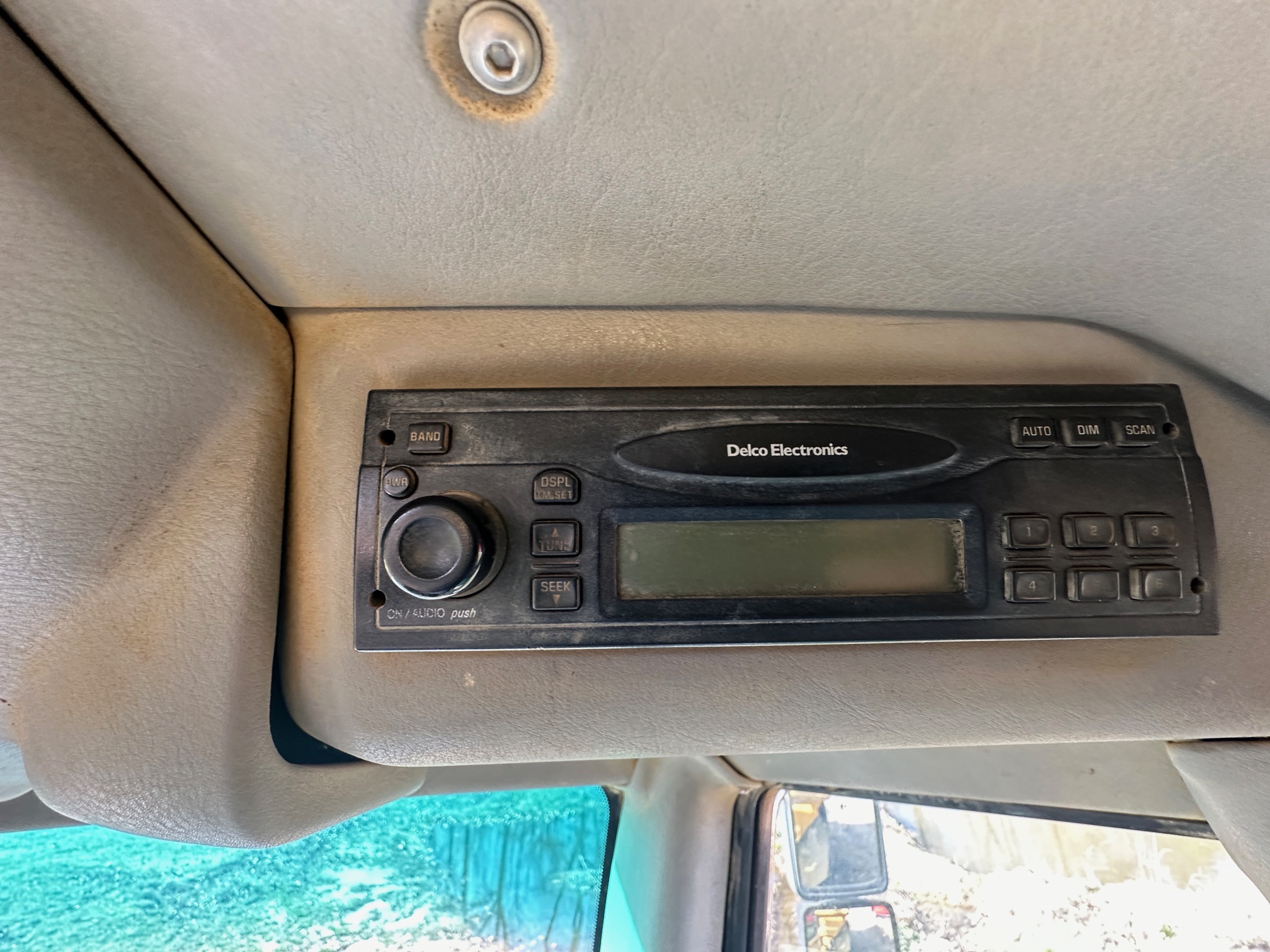 2006 DEERE 300D - Image 27