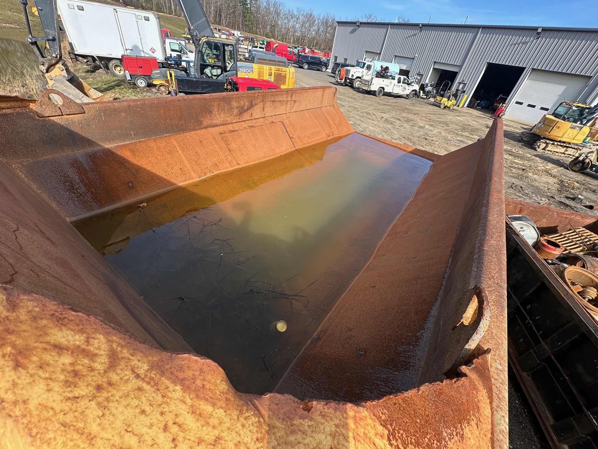 2006 DEERE 300D - Image 28