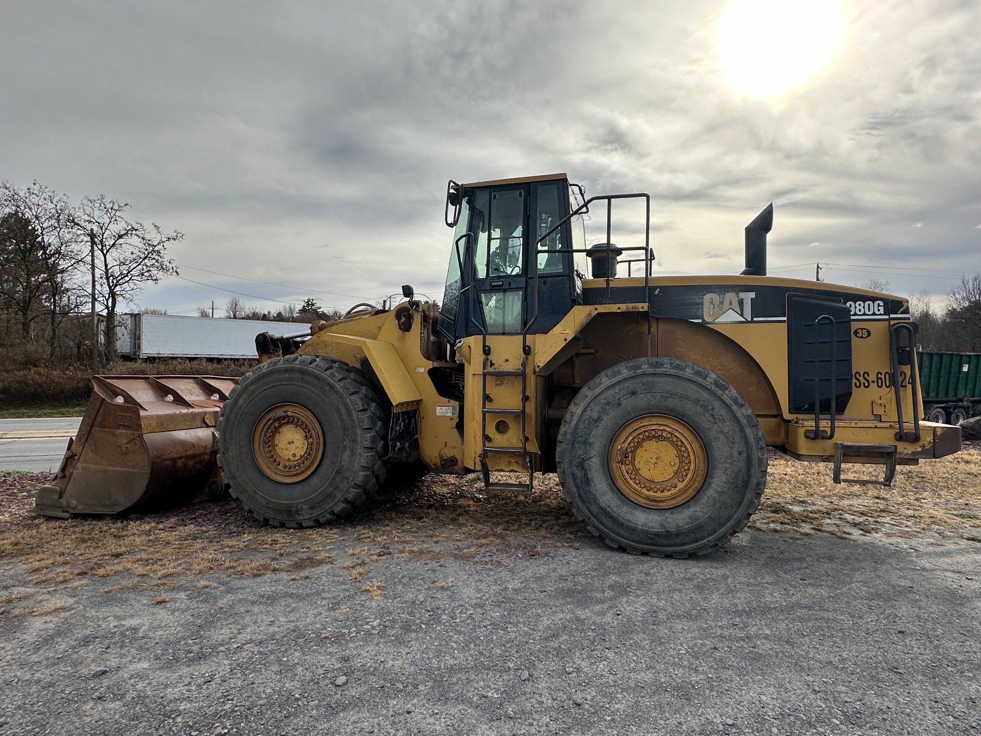2000 CATERPILLAR 980G - Image 2