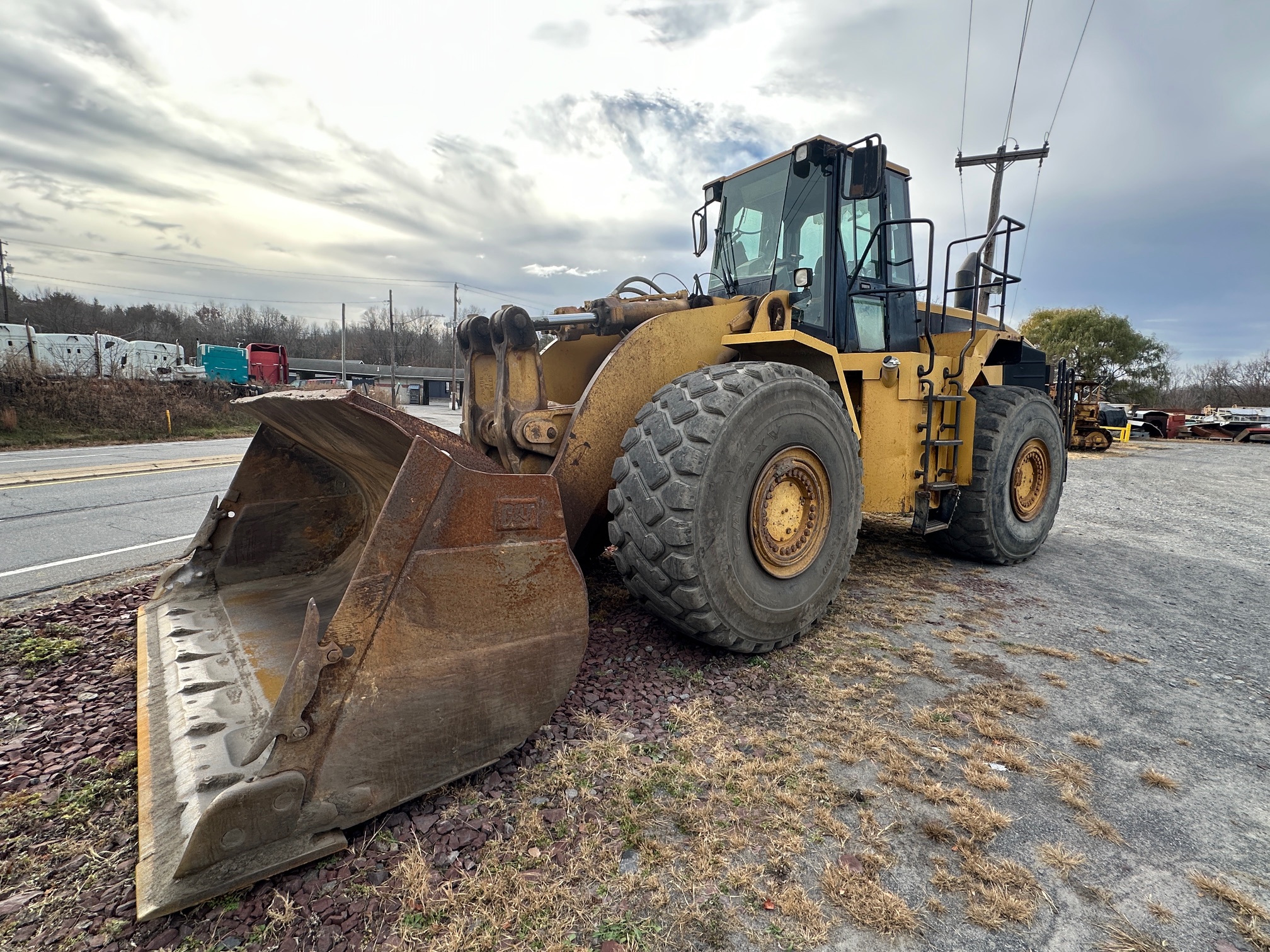 2000 CATERPILLAR 980G - view 4 of 35