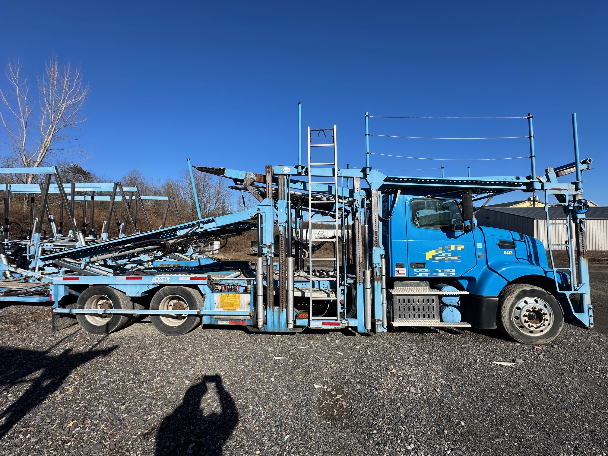 2014 VOLVO VAH66430 - Image 2