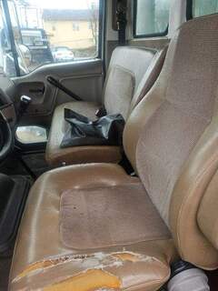 2003 STERLING Acterra 24' Box Truck - Image 8