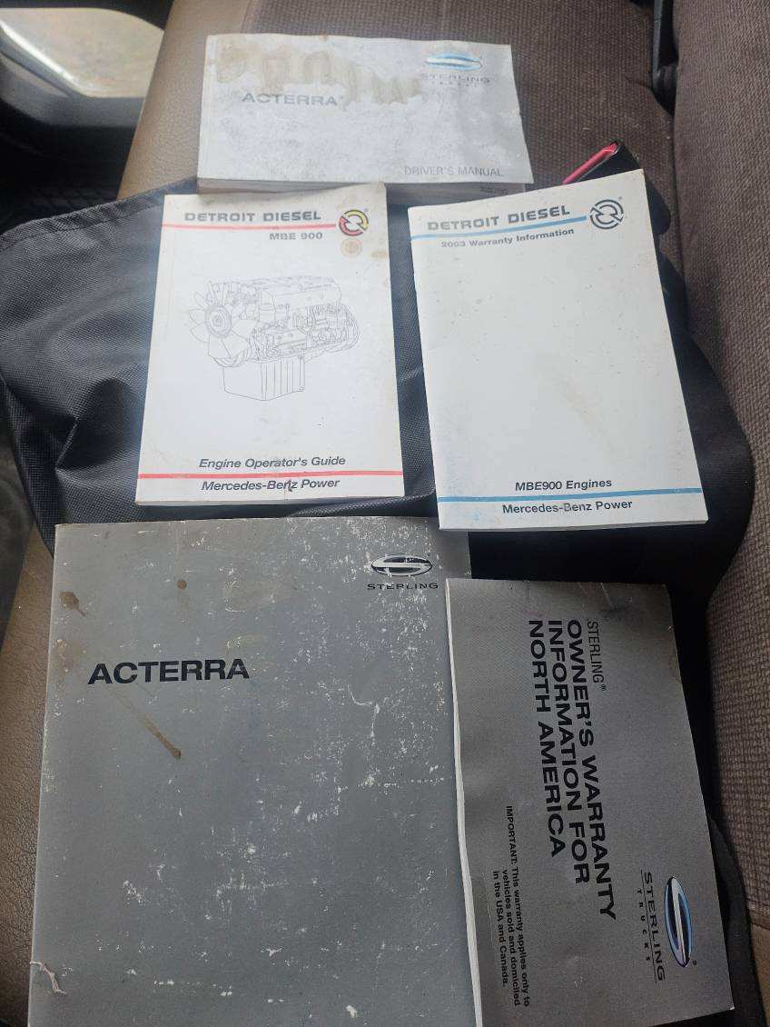 2003 STERLING Acterra 24' Box Truck - view 15 of 16