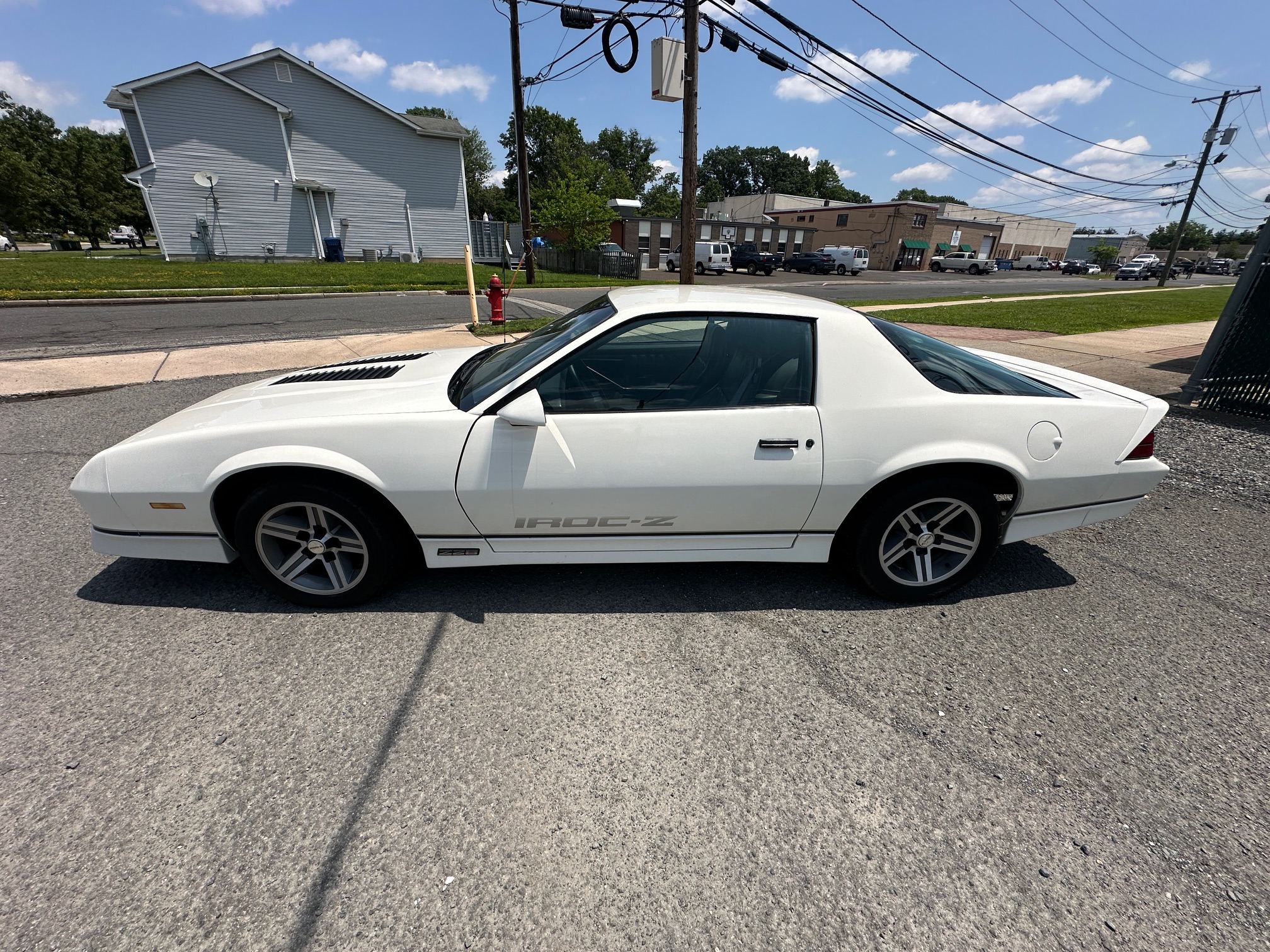 1985 CHEVROLET Camaro IROC Z28