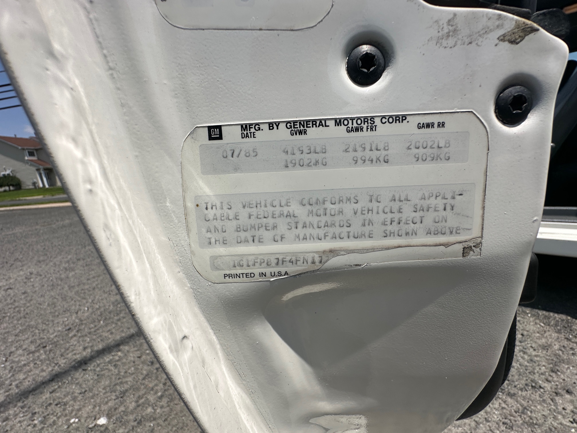 1985 CHEVROLET Camaro IROC Z28 - view 15 of 25