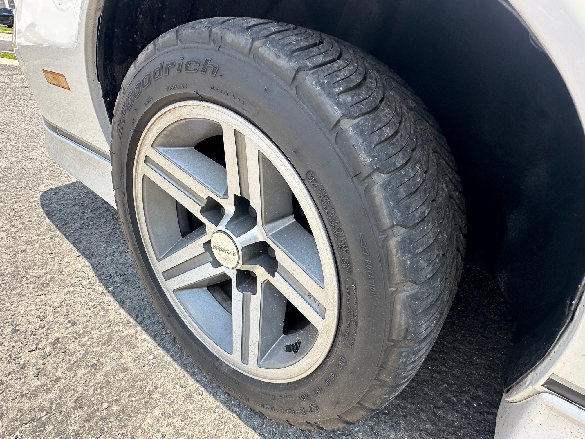 1985 CHEVROLET Camaro IROC Z28 - Image 21