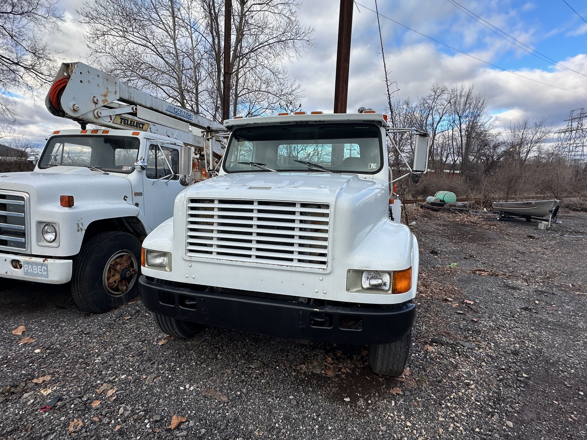 1990 INTERNATIONAL 4700 Wrecker - view 3 of 35