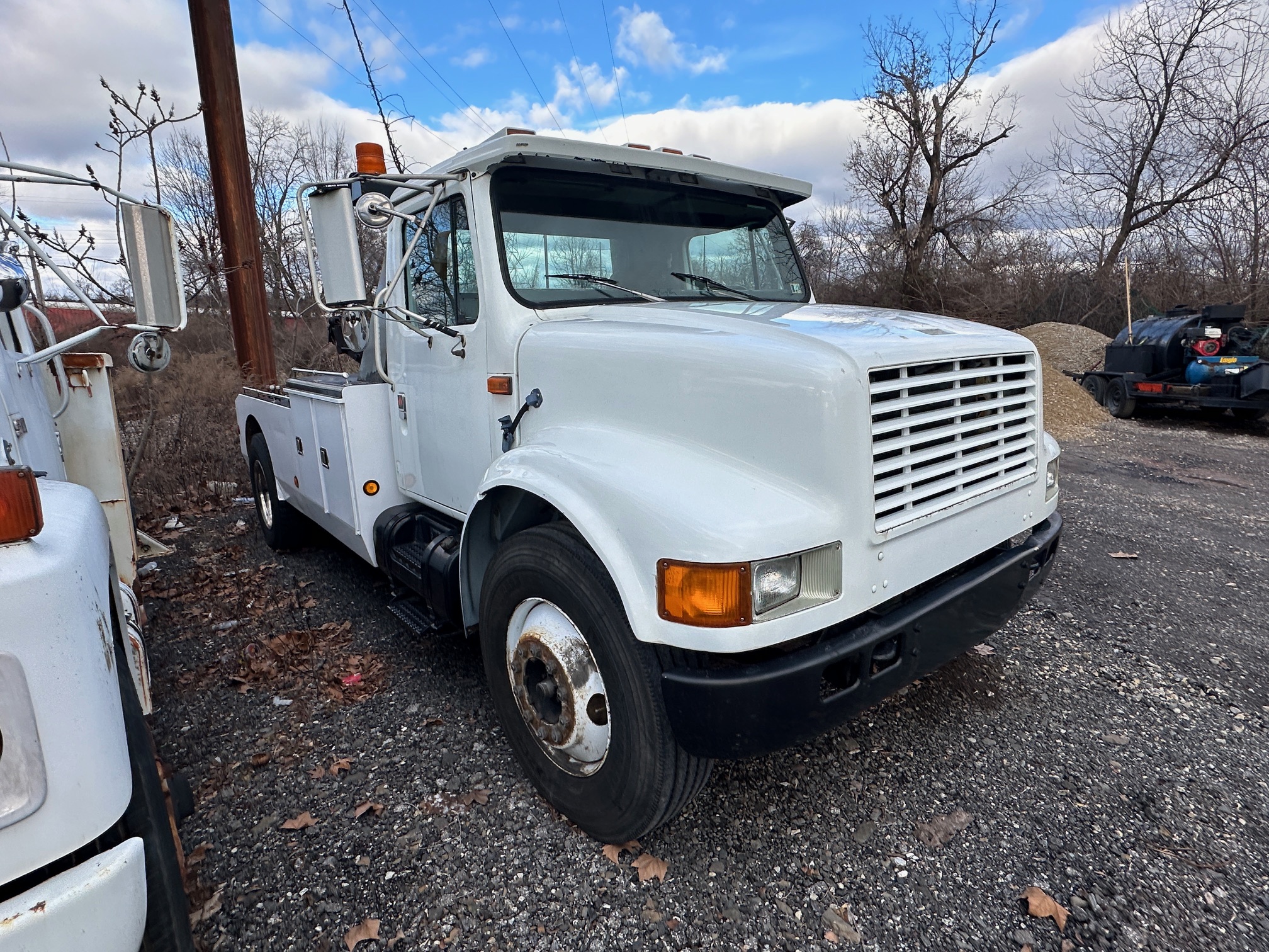 1990 INTERNATIONAL 4700 Wrecker - Image 5