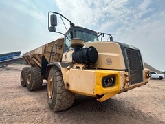 2003 DEERE 400D - Image 5