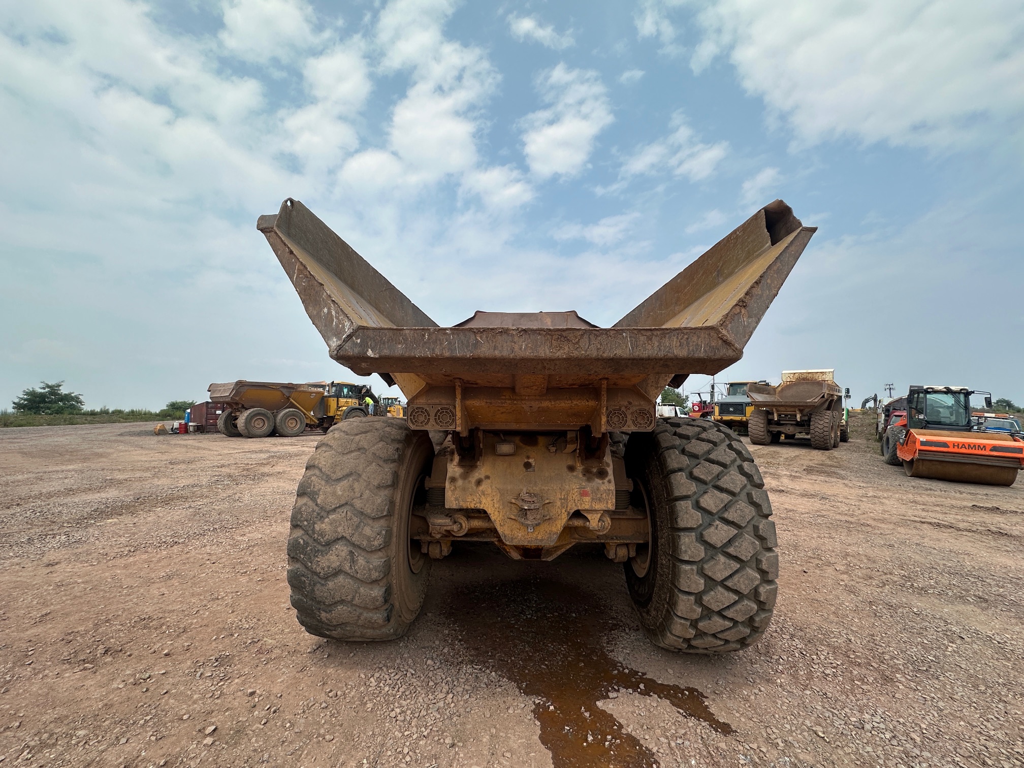 2003 DEERE 400D - Image 11