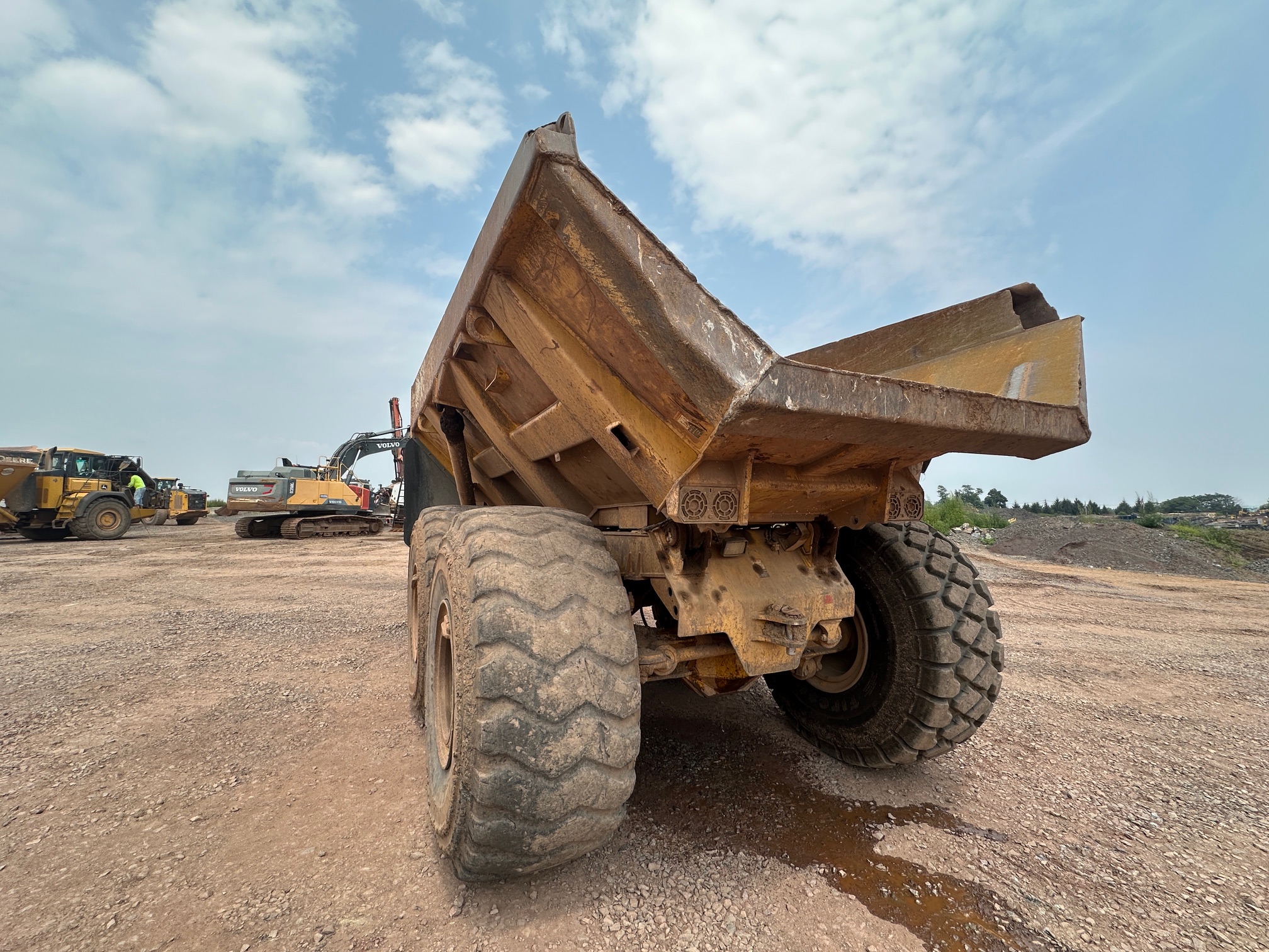 2003 DEERE 400D - Image 12