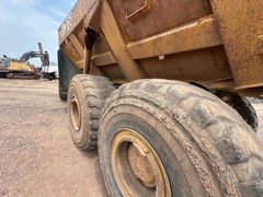 2003 DEERE 400D - Image 26