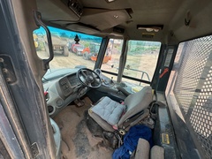 2003 DEERE 400D - Image 27