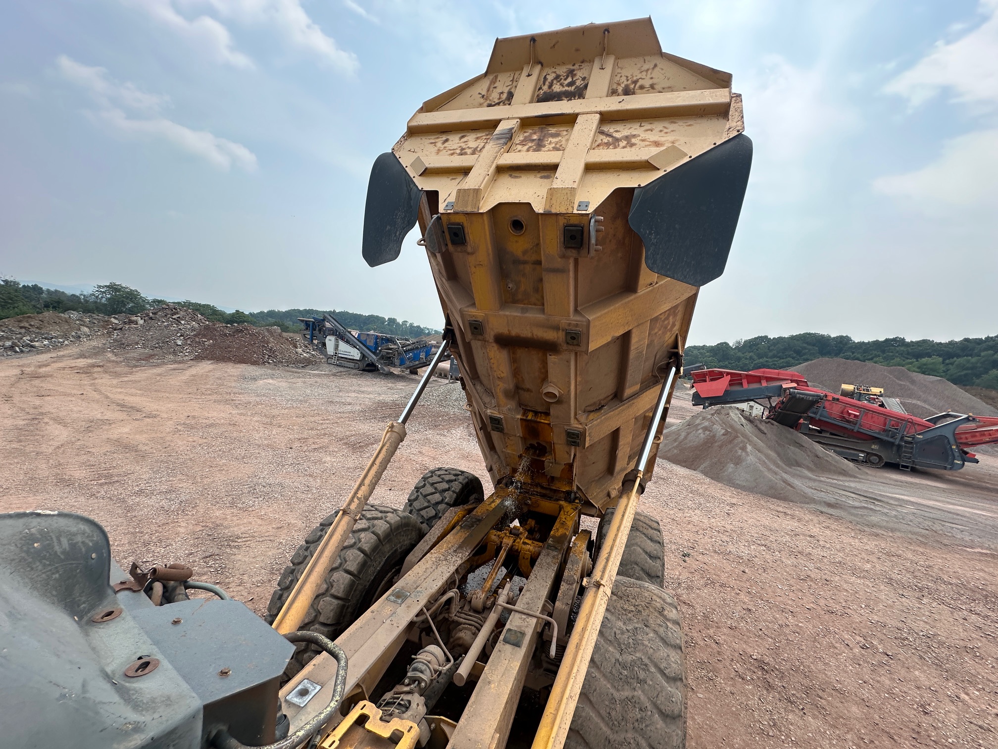 2003 DEERE 400D - Image 33