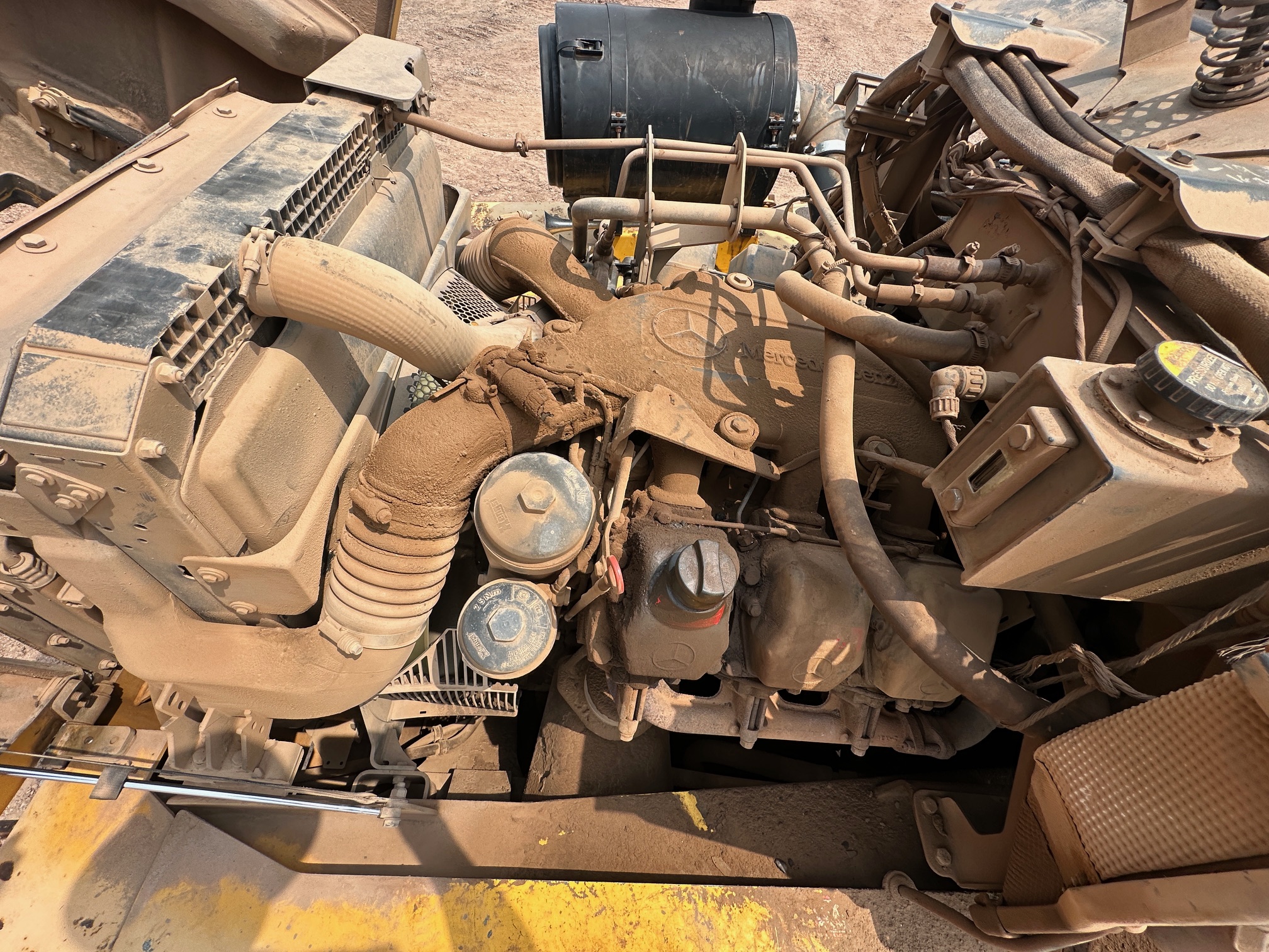 2003 DEERE 400D - Image 40