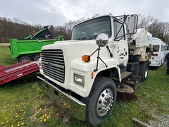 1997 FORD L900 - Image 1