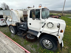1997 FORD L900 - Image 6