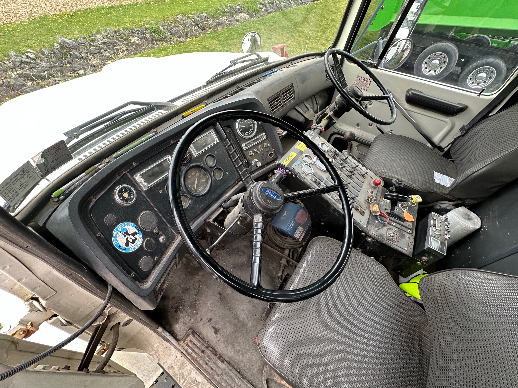 1997 FORD L900 - view 15 of 44