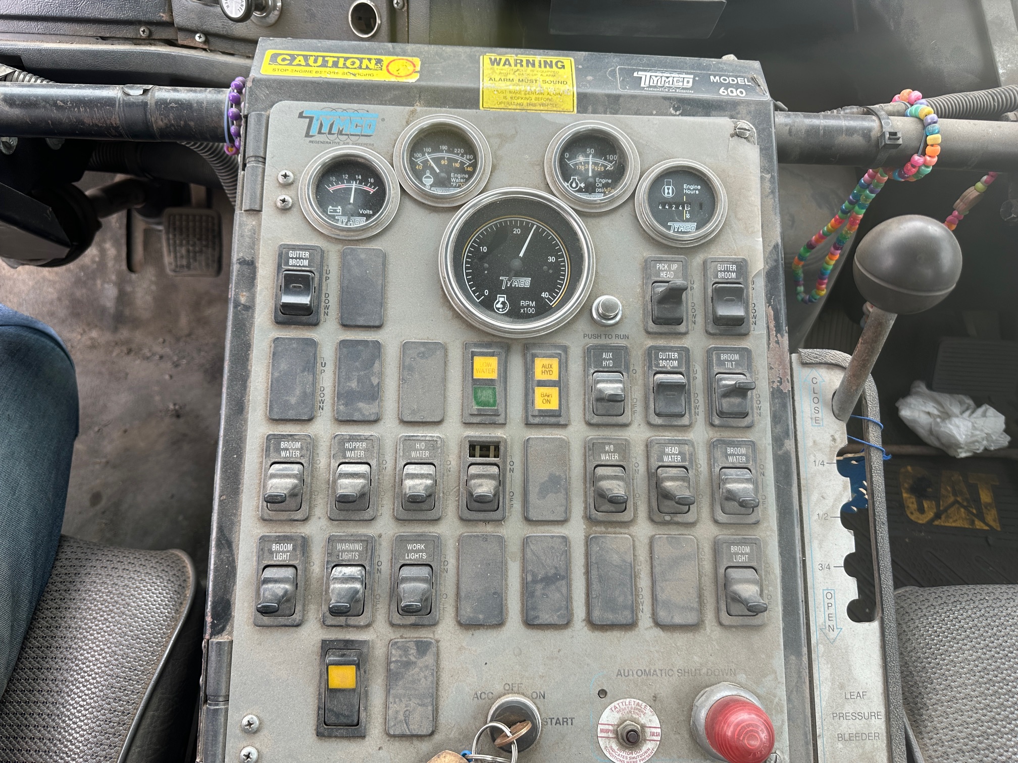 1997 FORD L900 - Image 22