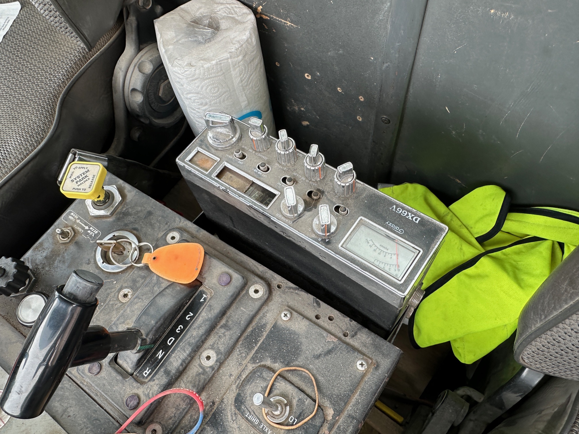 1997 FORD L900 - Image 23