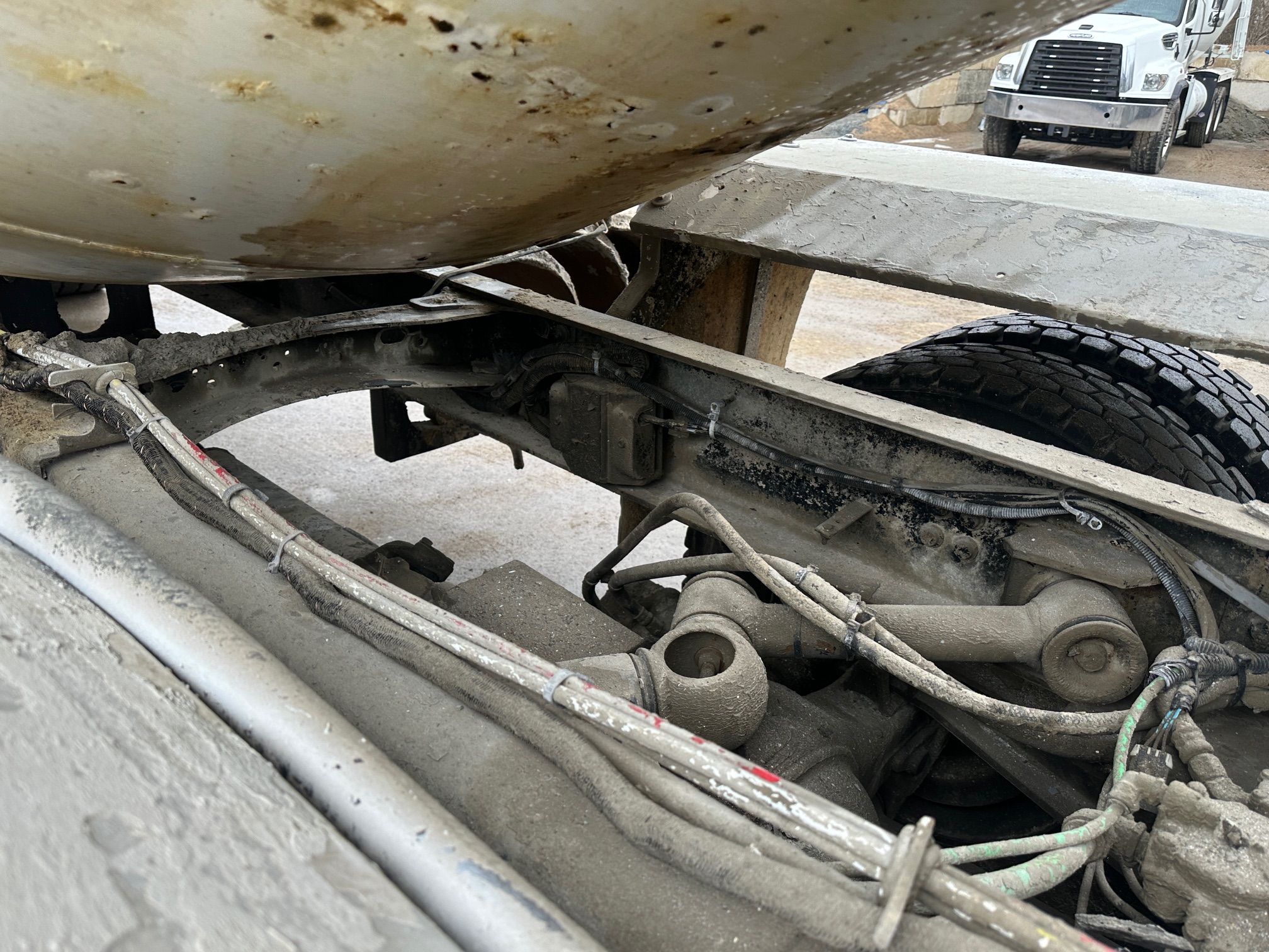 2004 STERLING LT8500 Mixer - Image 16