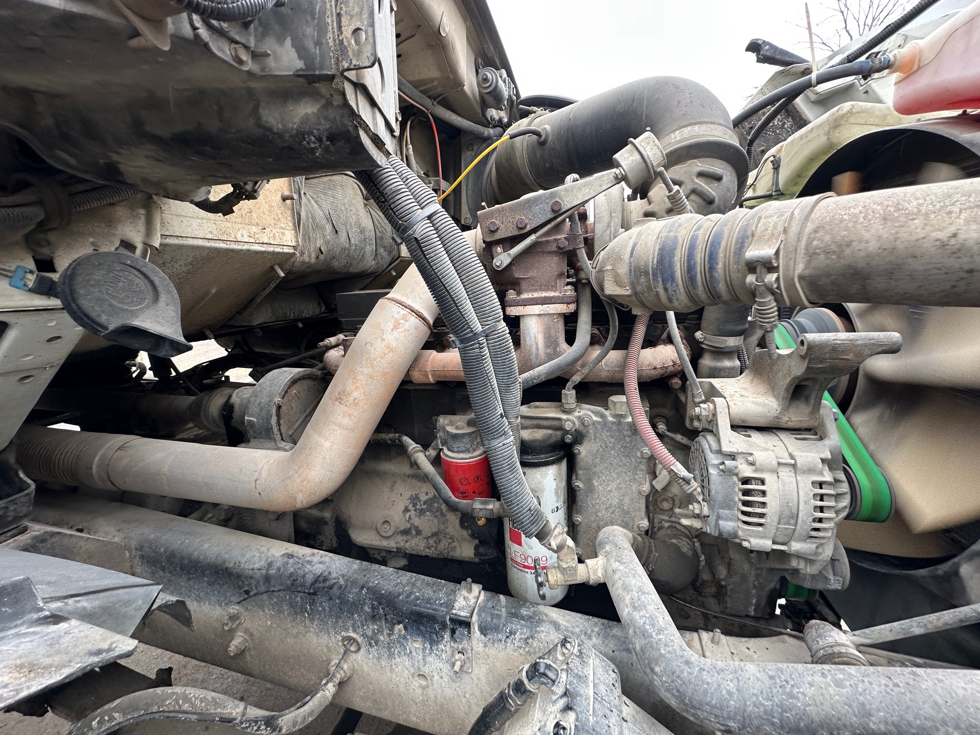 2004 STERLING LT8500 Mixer - Image 40