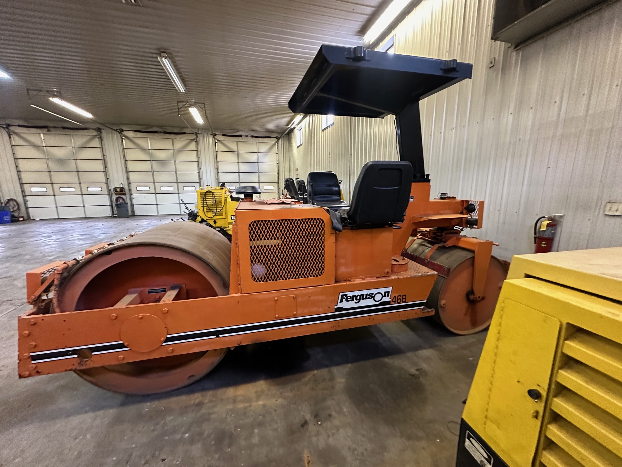 2001 FERGUSON 46B Smooth Drum - view 4 of 26