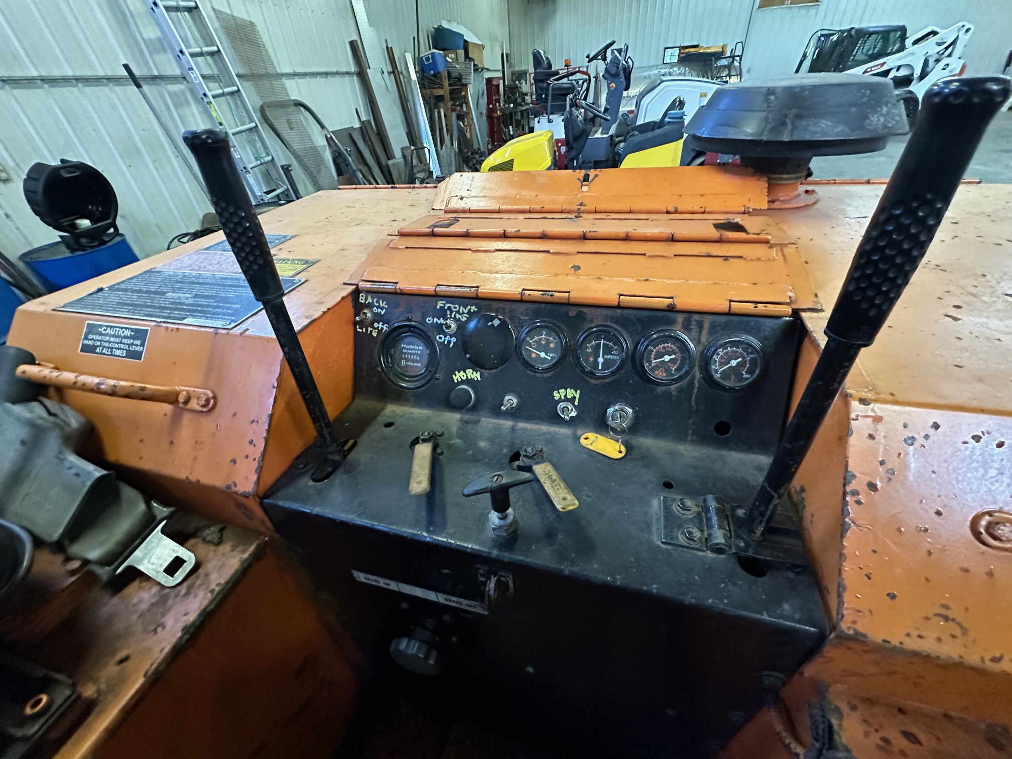 2001 FERGUSON 46B Smooth Drum - view 18 of 26